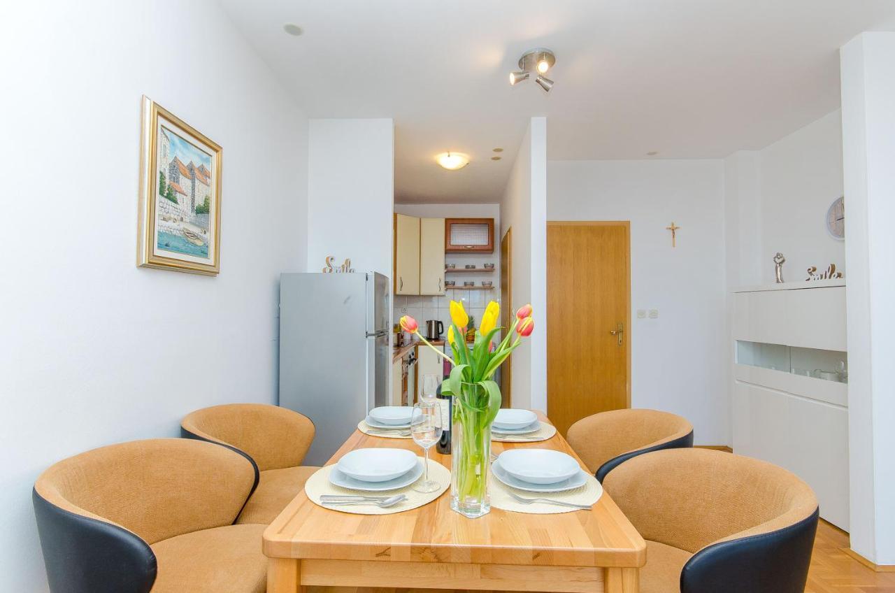 Spacious Apartment Smile With Terrace And Secure Garage Split Dış mekan fotoğraf